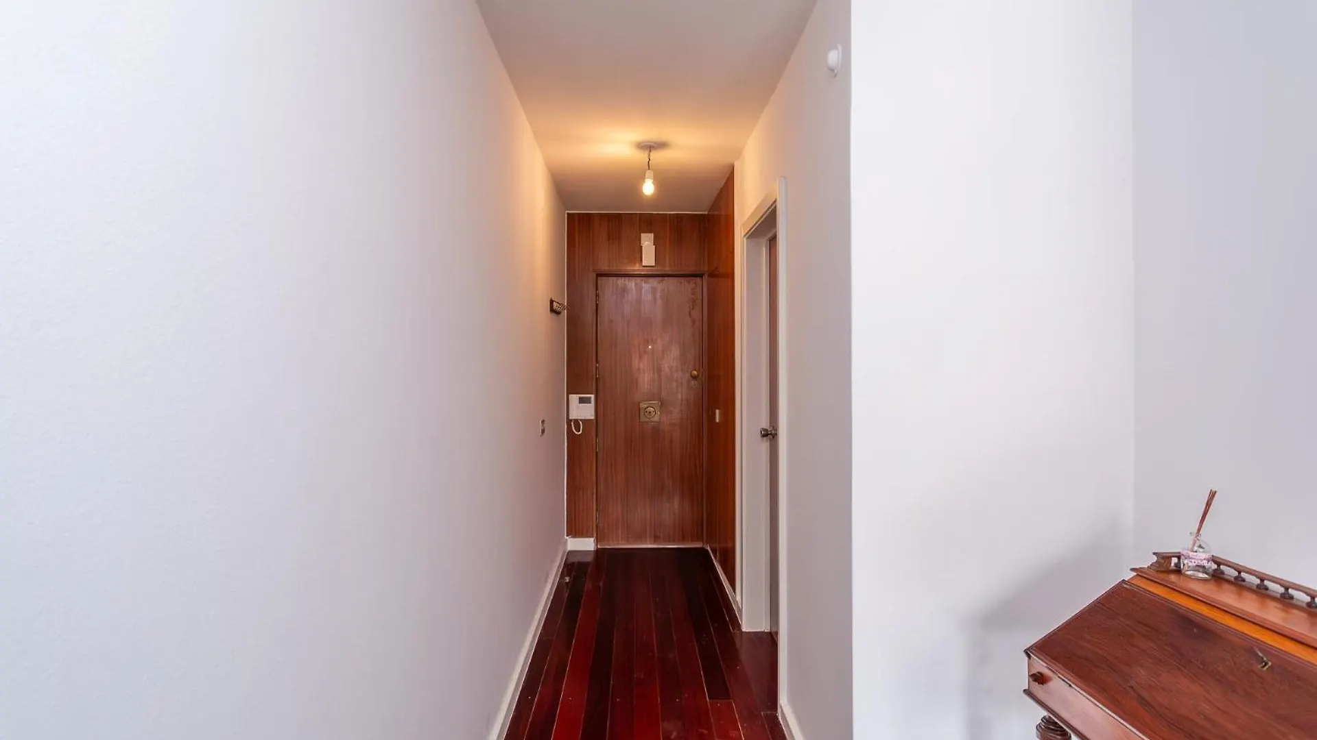 Lisbon Apartment 1