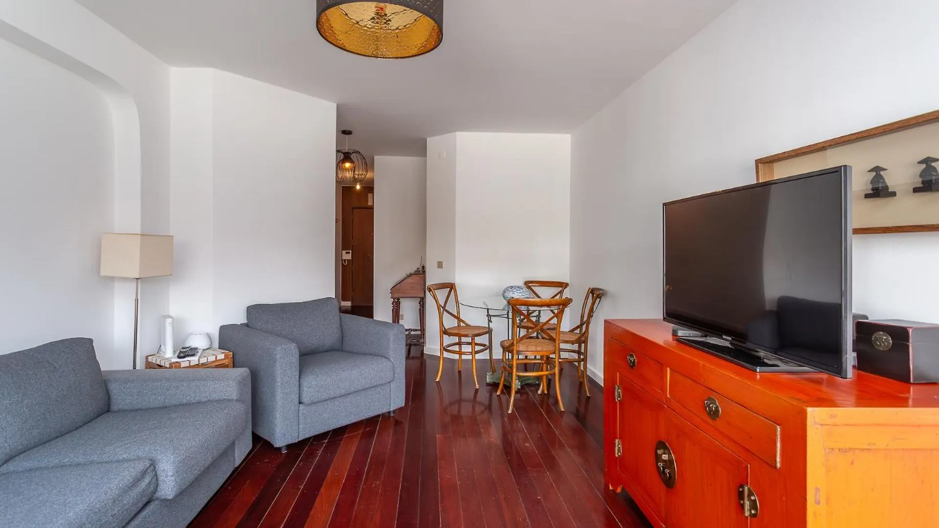 Lisbon Apartment 1